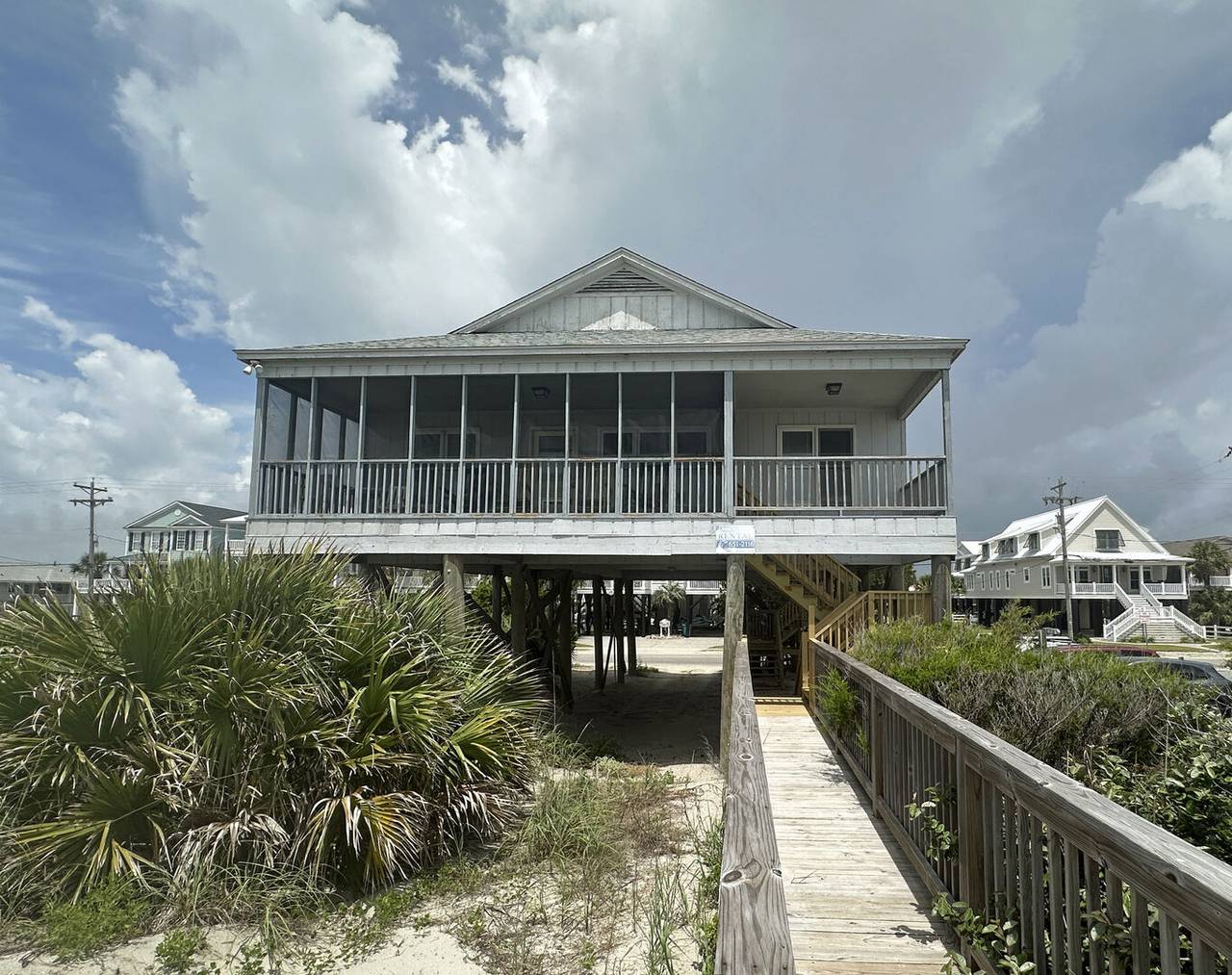 Beach Side Exterior Beach Side Exterior