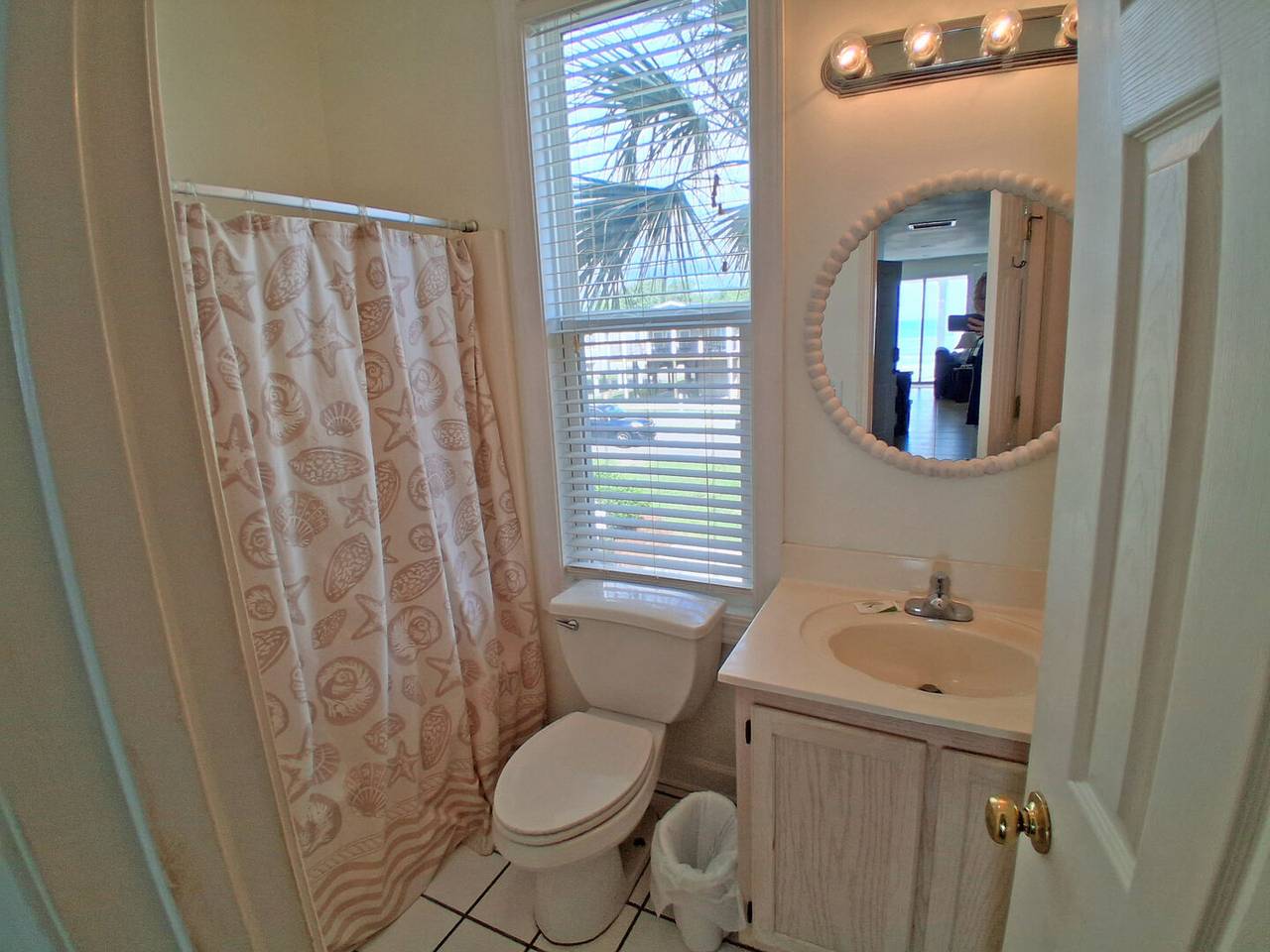 Hall Bathroom Down Stairs
Tub and Shower Combo Hall Bathroom Down Stairs
Tub and Shower Combo