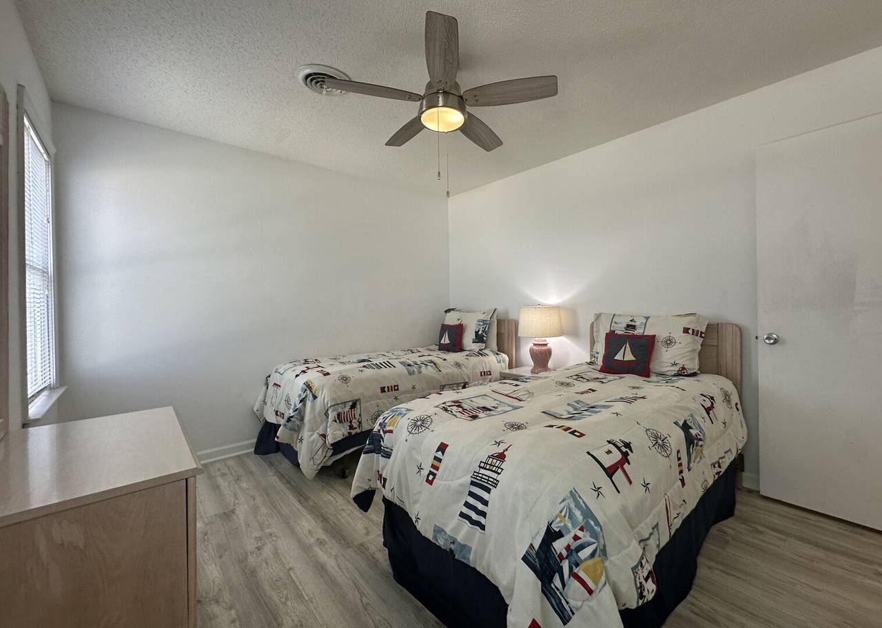 Unwind after a long, Unwind after a long,