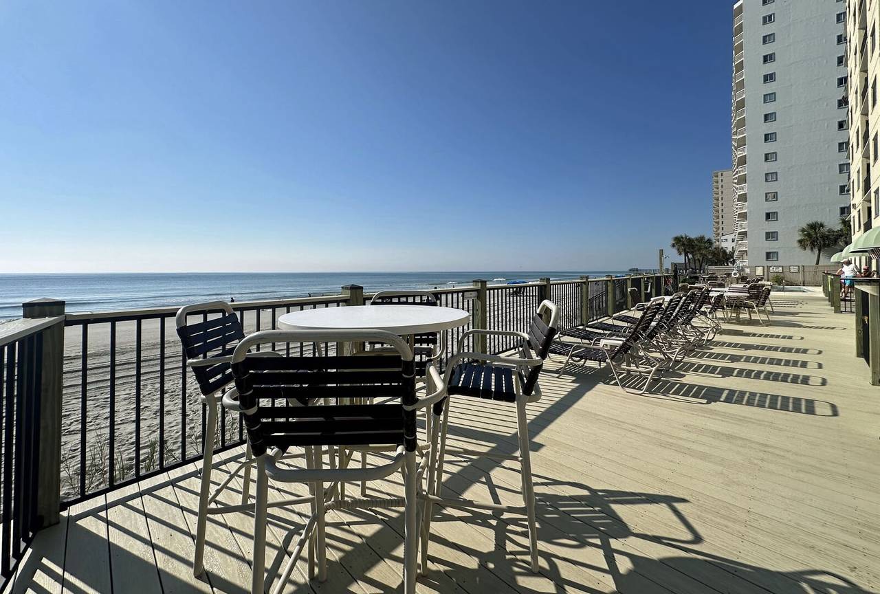 Sit, relax & enjoy views of the Atlantic Ocean! Sit, relax & enjoy views of the Atlantic Ocean!