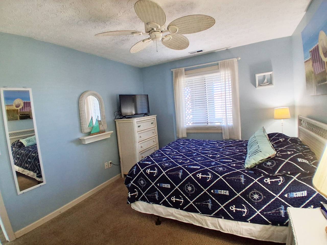 Each bedroom has their own TV! Each bedroom has their own TV!