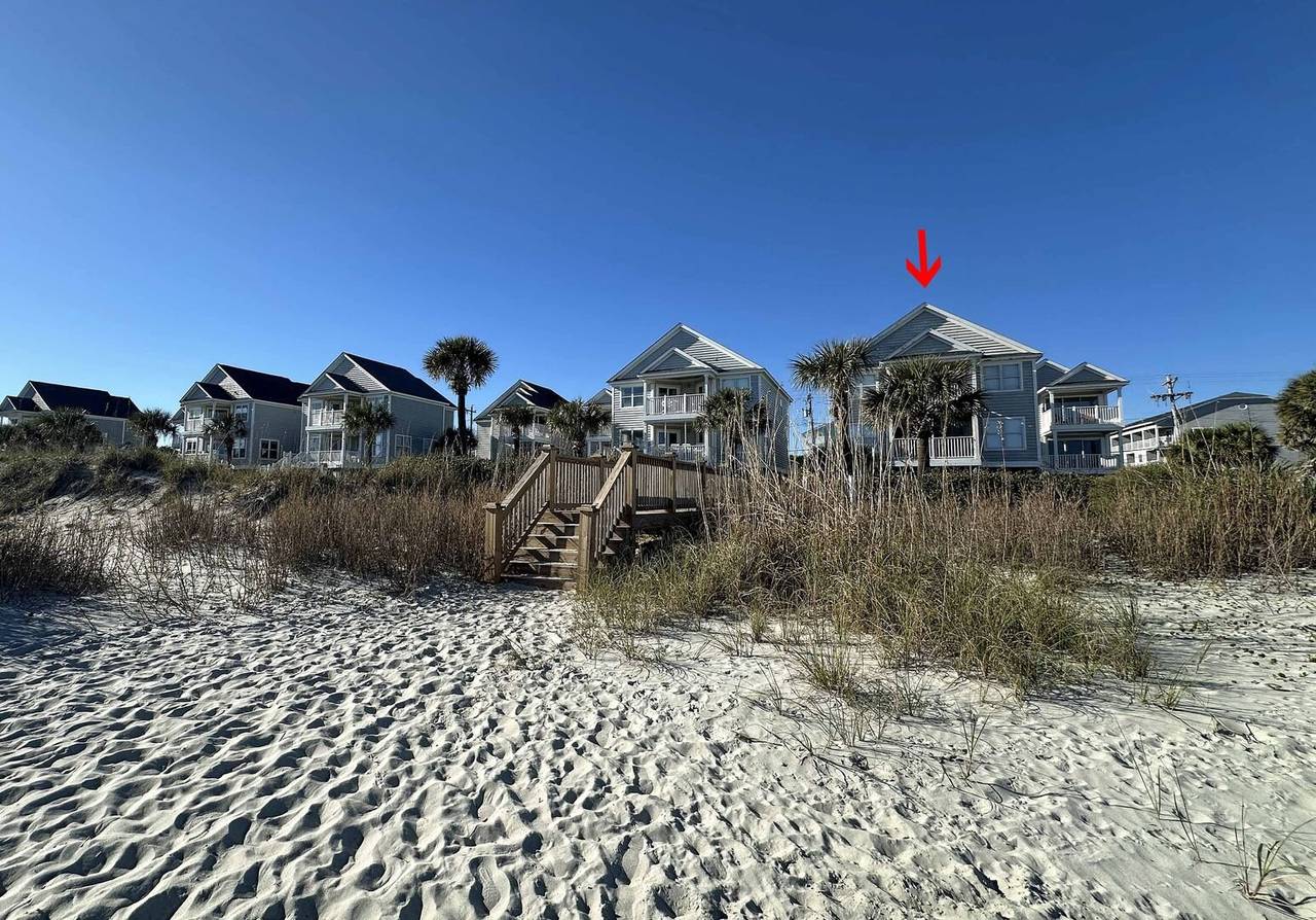 Steps Away from Garden City Beach! Steps Away from Garden City Beach!