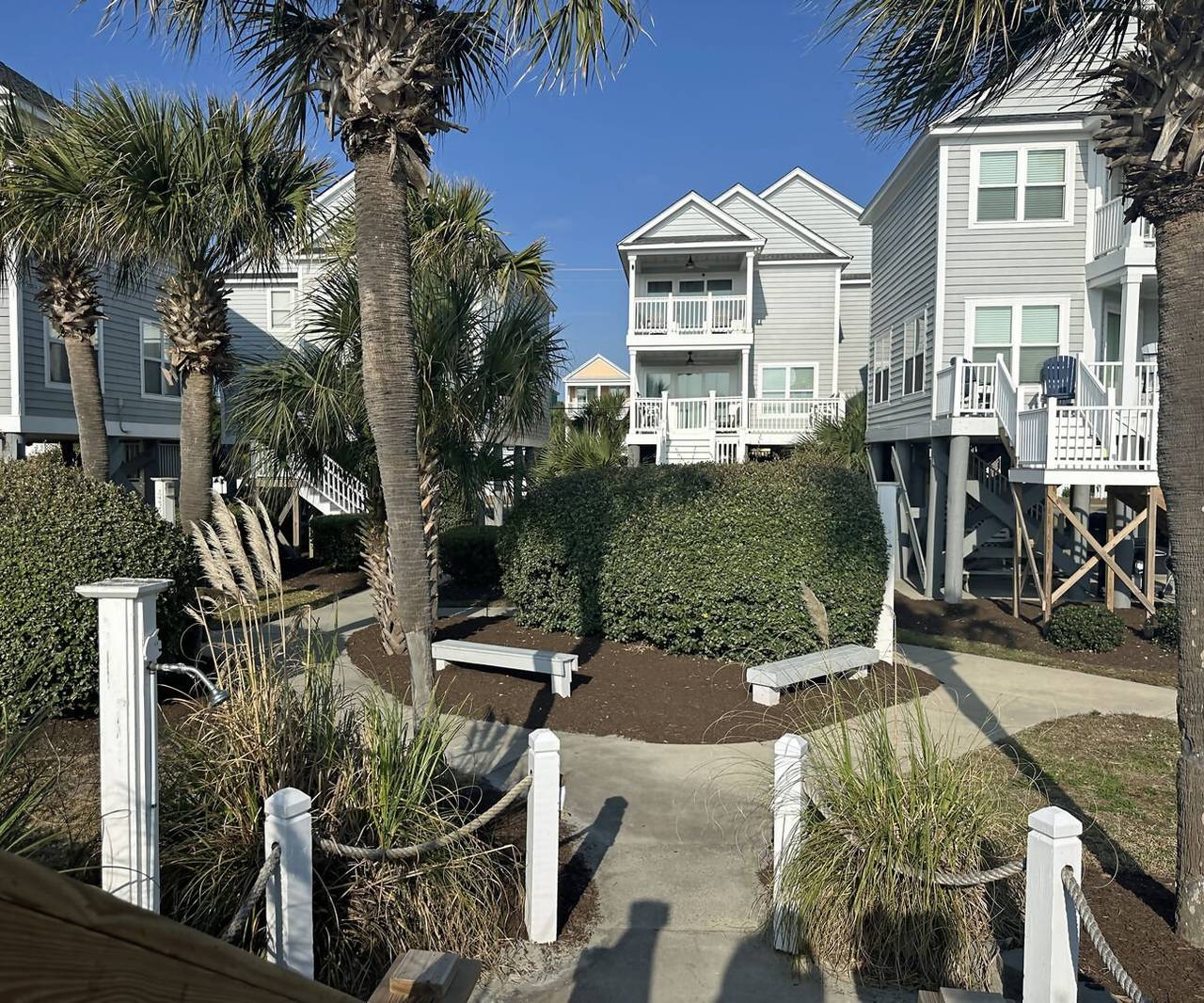 Each beach access has a shower. Each beach access has a shower.