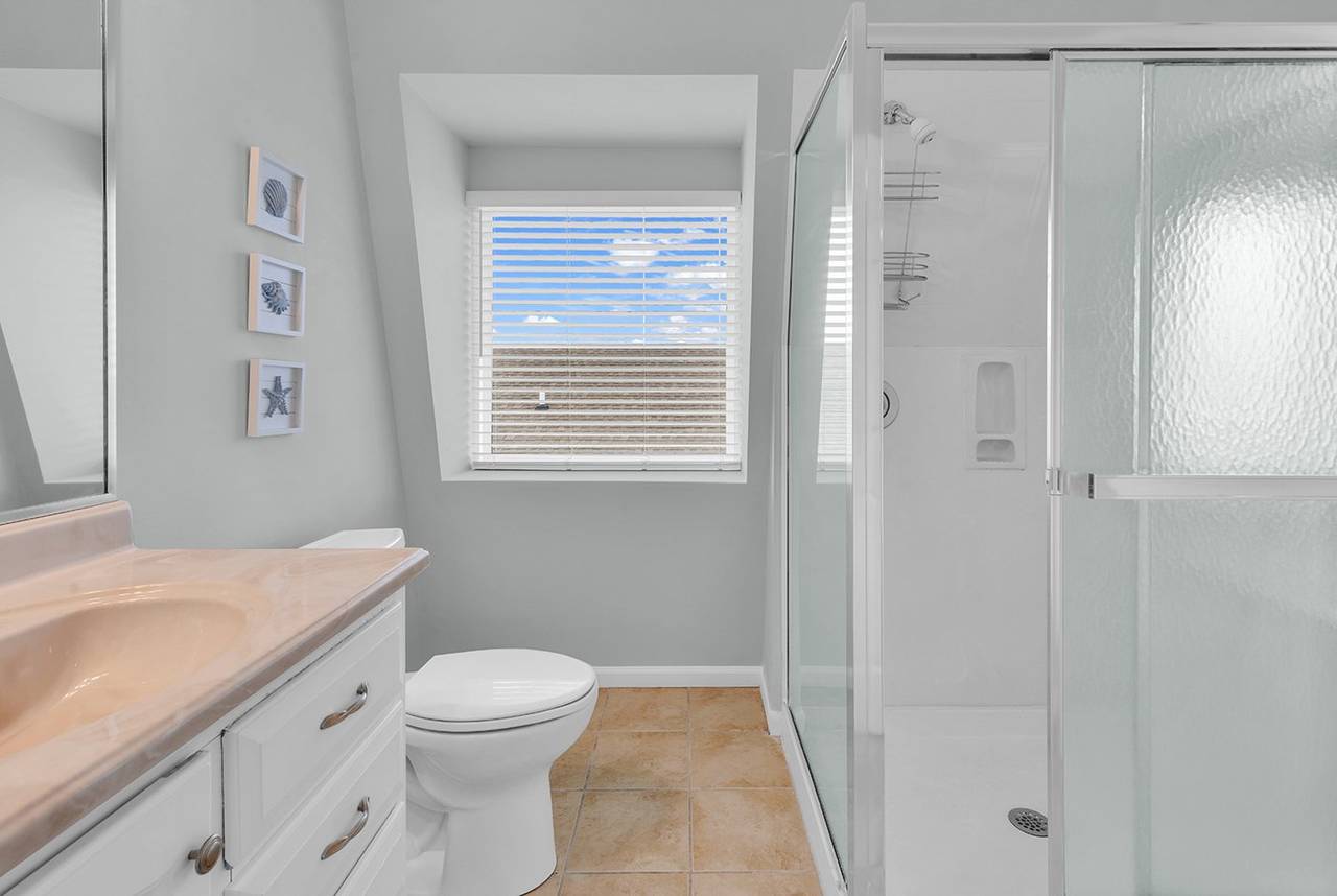 Bedroom 3 Bath Bedroom 3 Bath