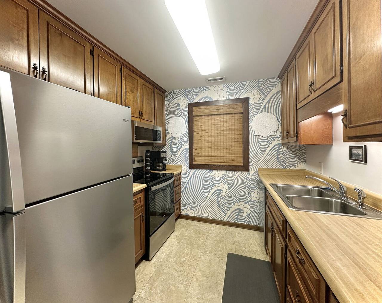 Spacious, Well Equipped Galley Kitchen Spacious, Well Equipped Galley Kitchen