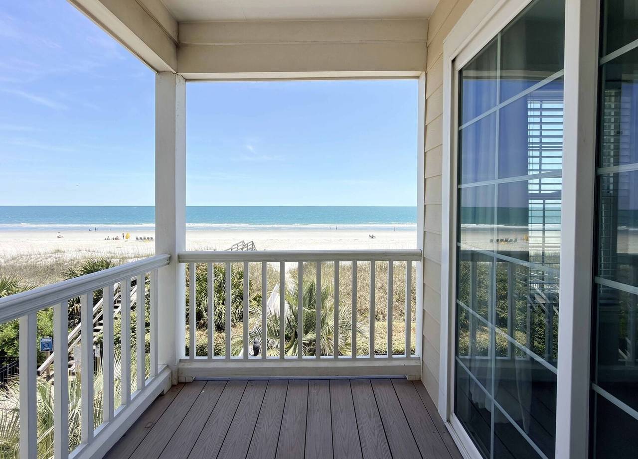 Enjoy the ocean view! Enjoy the ocean view!