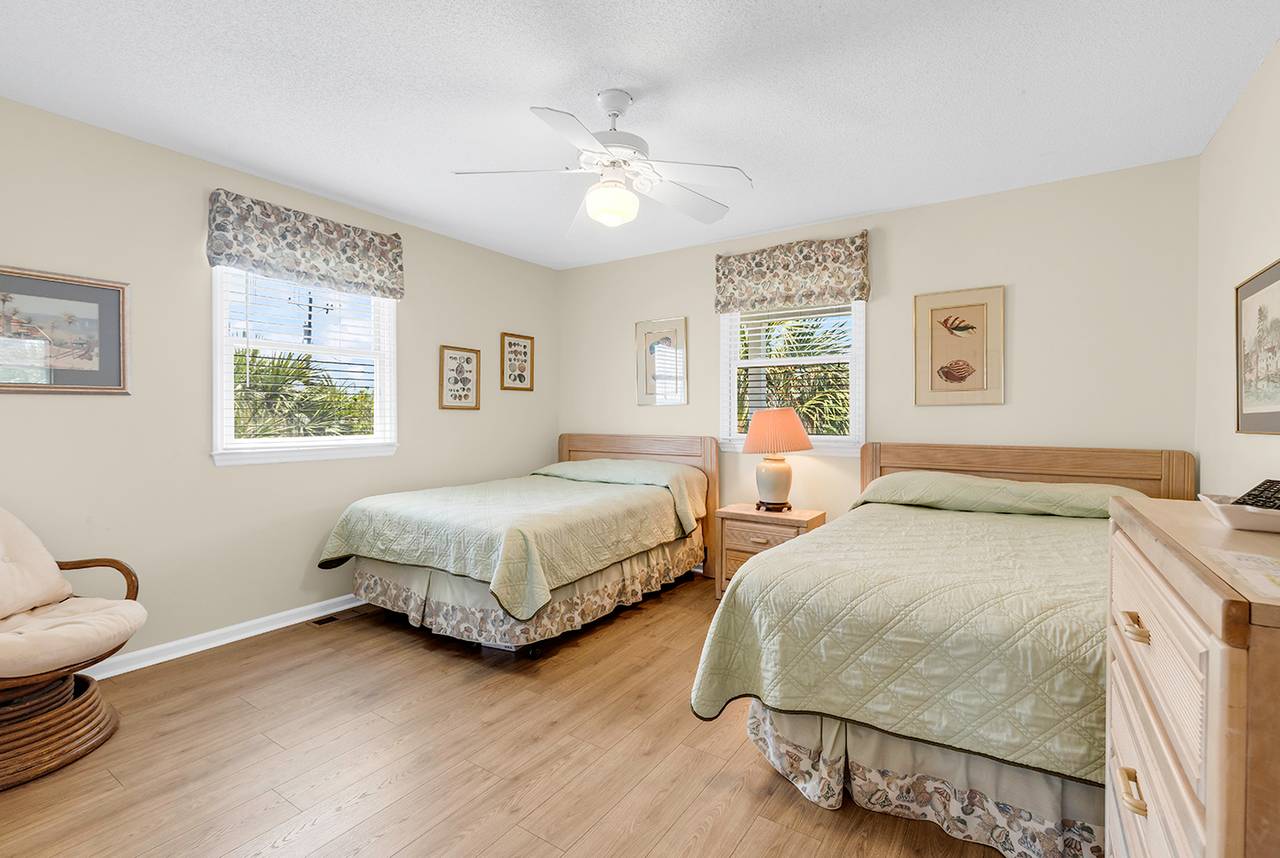 Bedroom 2 Down - 2 Doubles Bedroom 2 Down - 2 Doubles