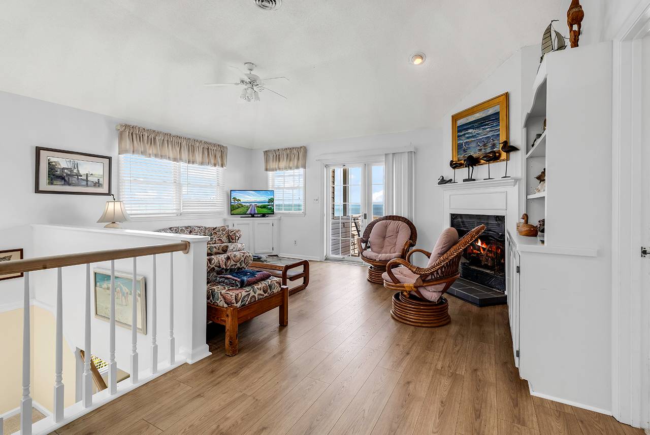 Step out onto the private balcony. Step out onto the private balcony.