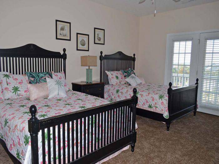 Upstairs Bedroom 6 - 2 Queen Beds Upstairs Bedroom 6 - 2 Queen Beds