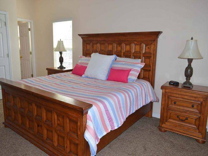 Upstairs Bedroom 7 - 1 King Bed Upstairs Bedroom 7 - 1 King Bed