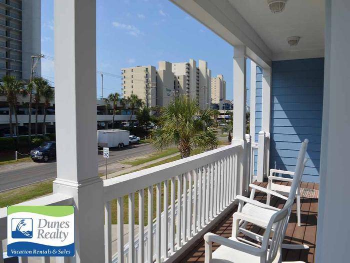 Conveniently located across the street from the beach Conveniently located across the street from the beach