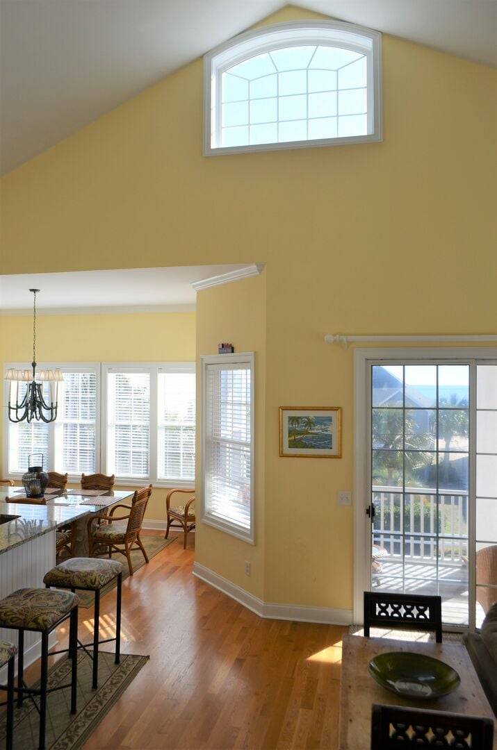 Cathedral Ceilings with Lots of Natural Lighting! Cathedral Ceilings with Lots of Natural Lighting!