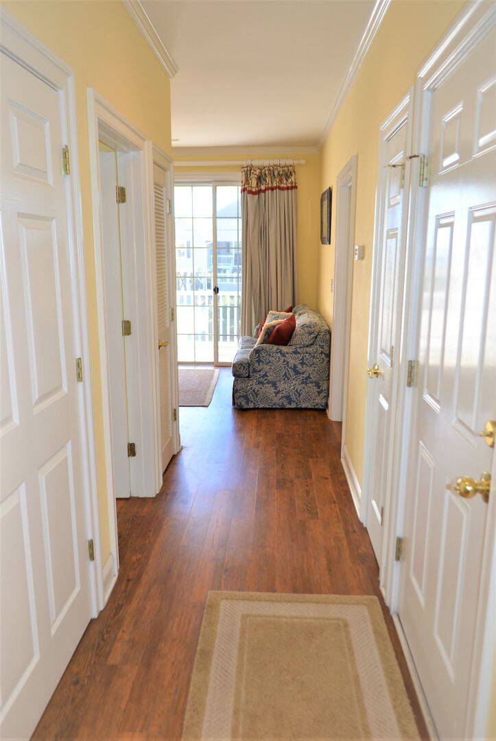 Hallway to Extra Sitting Area Hallway to Extra Sitting Area