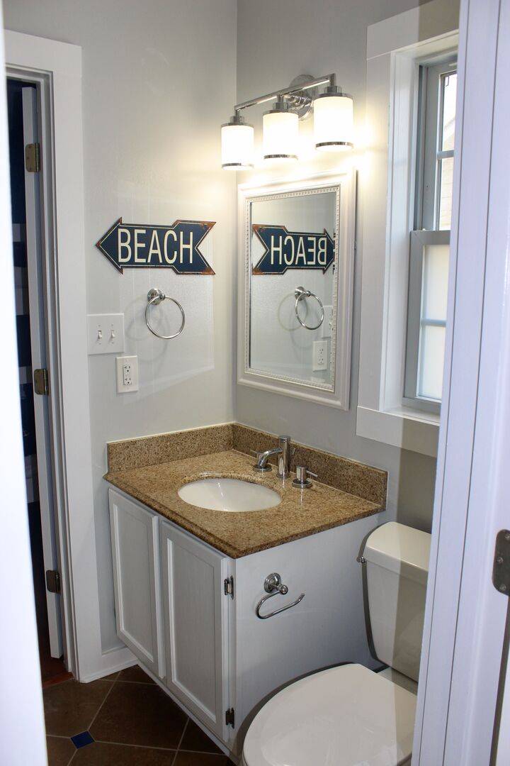 Jack & Jill Bathroom shared between Bedrooms 1 & 2 Jack & Jill Bathroom shared between Bedrooms 1 & 2