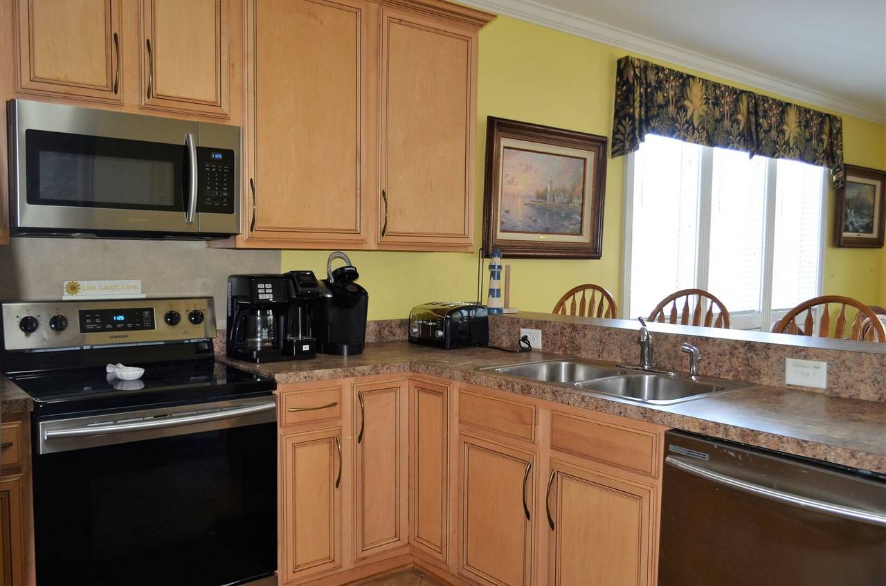 Fully Equipped Kitchen Fully Equipped Kitchen