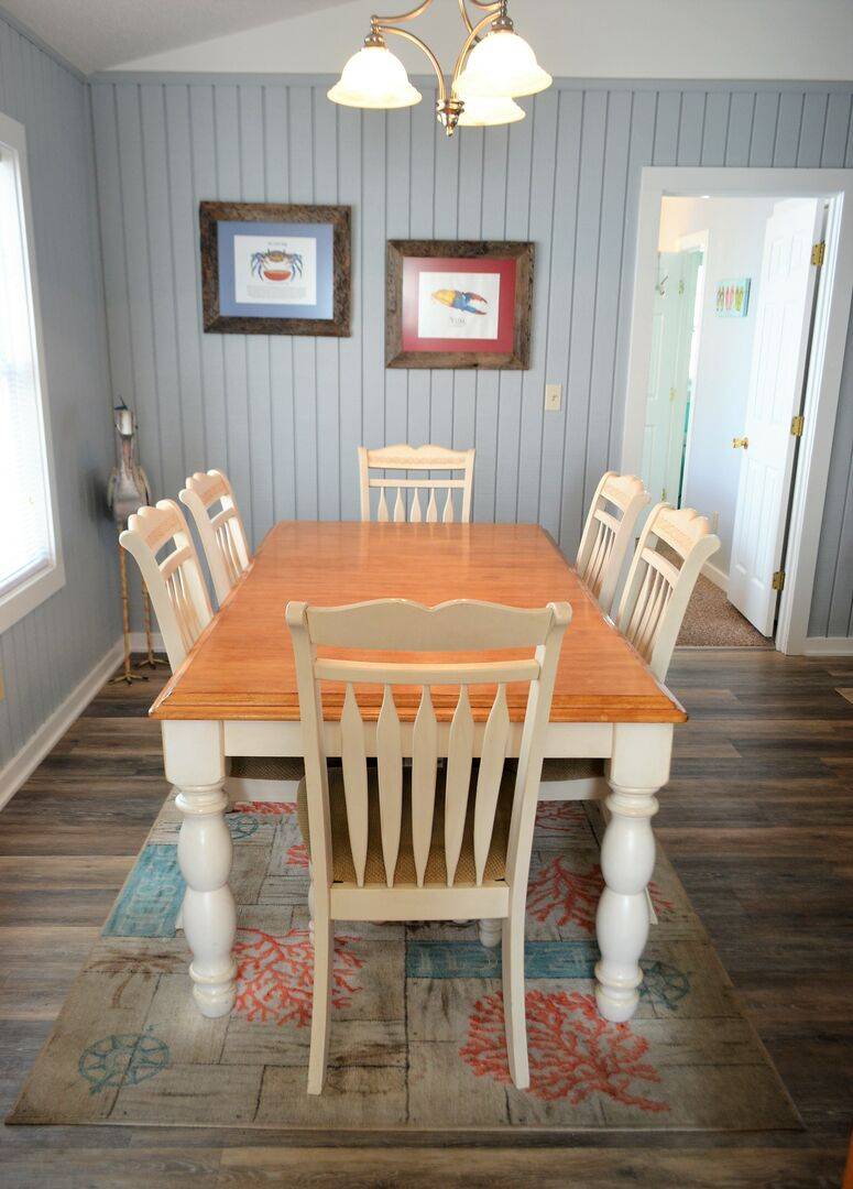 Dining table for 6 Dining table for 6