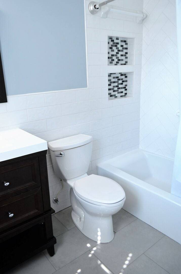 and shower/tub combo. and shower/tub combo.