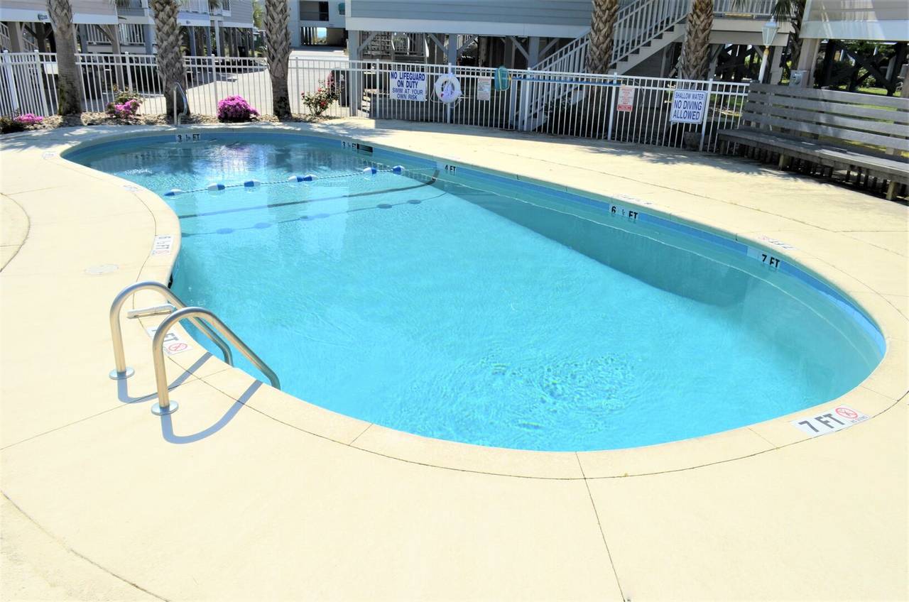 Have fun swimming in the Community Pool! Have fun swimming in the Community Pool!