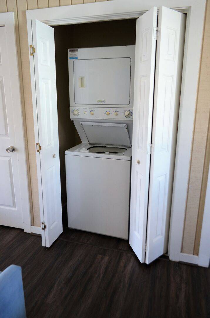 Private washer/dryer Private washer/dryer