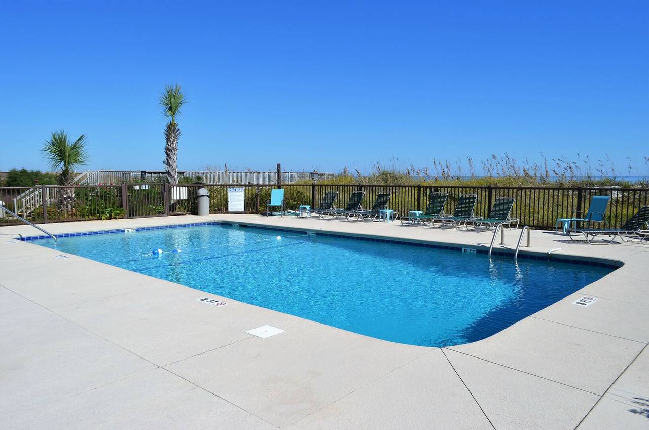 Pool is open Easter to November 1. Pool is open Easter to November 1.