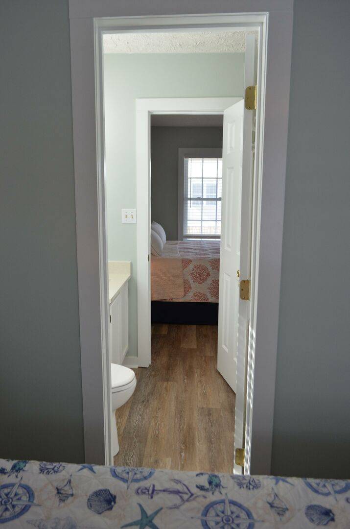 Jack & Jill Bath Jack & Jill Bath