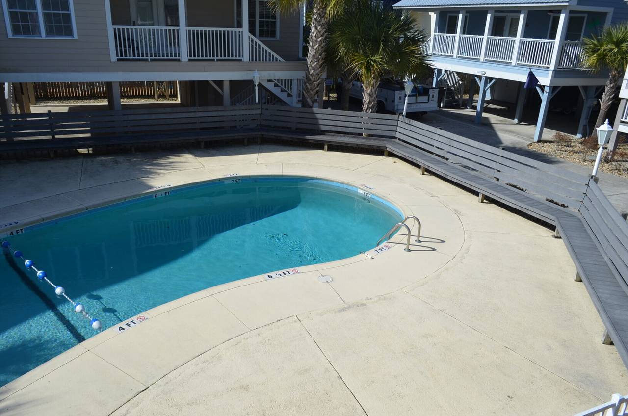 Built In Poolside Seating Built In Poolside Seating