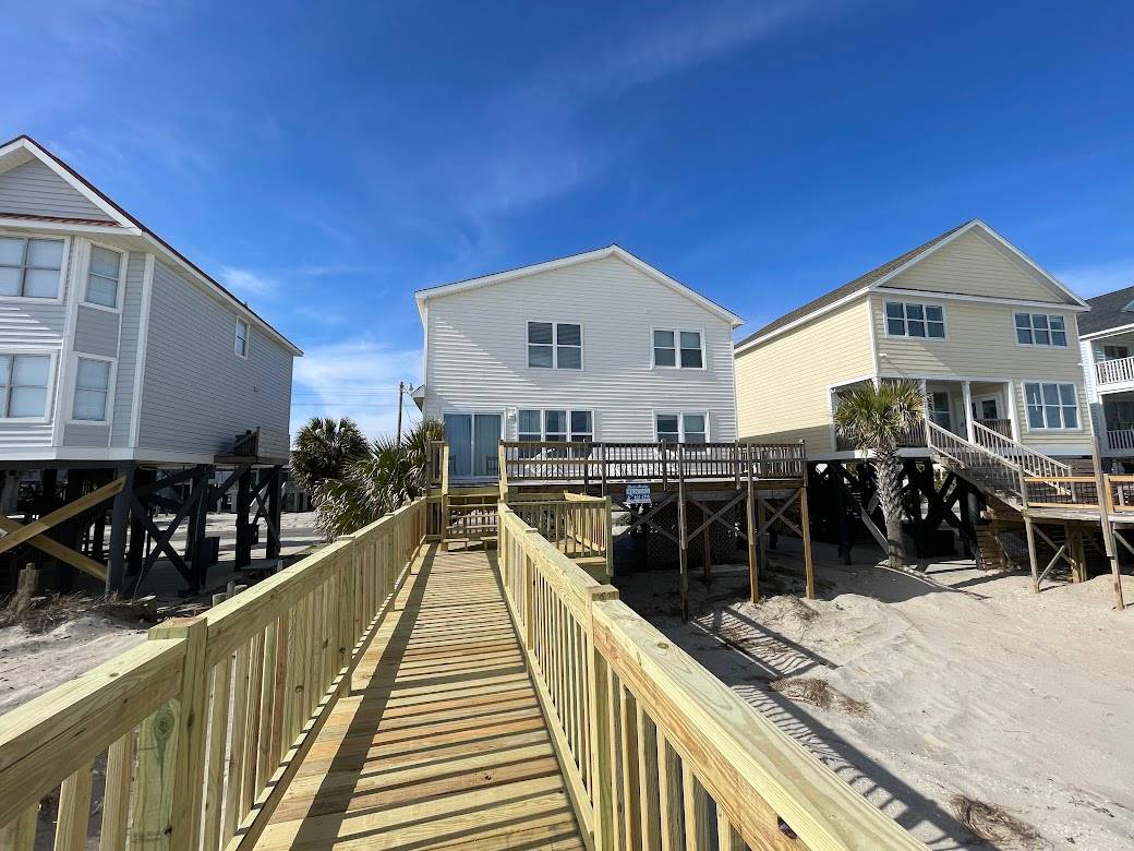 Welcome to the Smith House! Welcome to the Smith House!