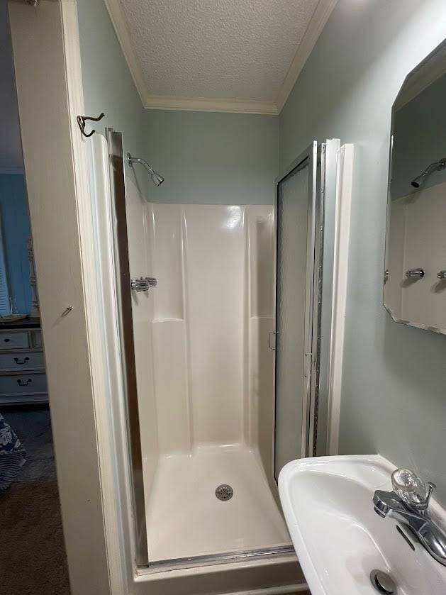 Private bath off of bedroom 2 Private bath off of bedroom 2