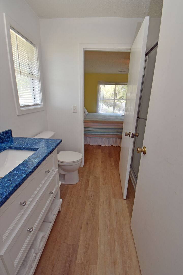 Bedrooms 1 and 3 (Jack & Jill) Bedrooms 1 and 3 (Jack & Jill)