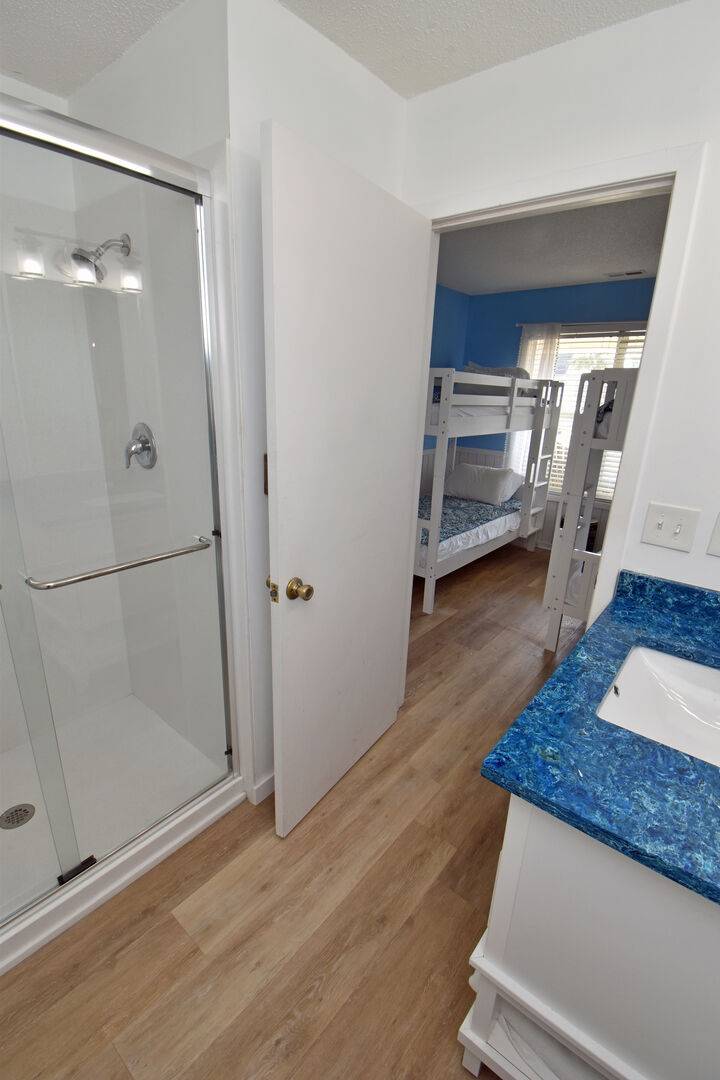 Bedrooms 1 and 3 (Jack & Jill) Bedrooms 1 and 3 (Jack & Jill)