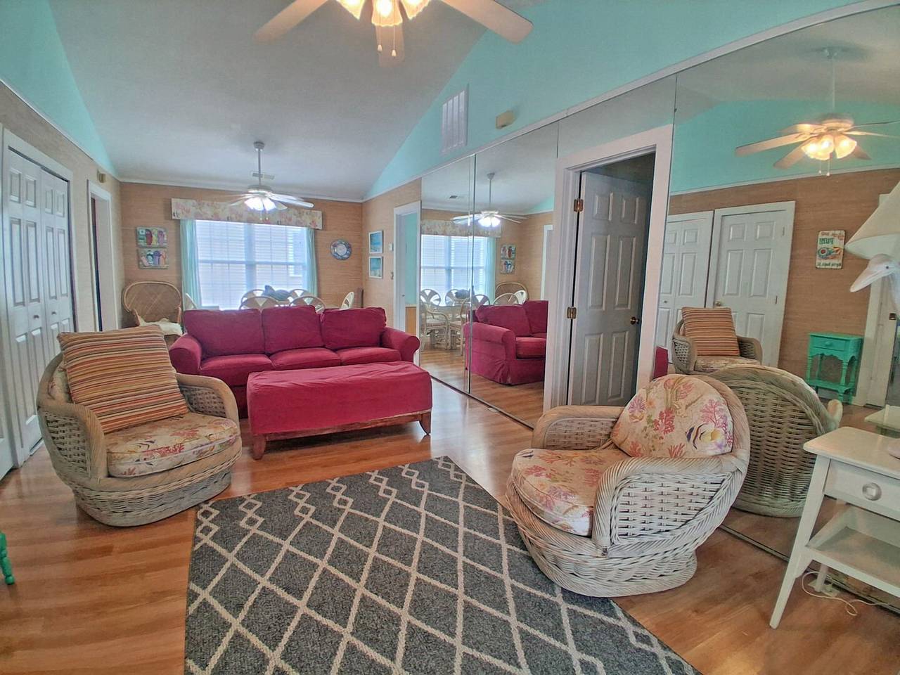 Relax In The Comfortable Living Area Relax In The Comfortable Living Area