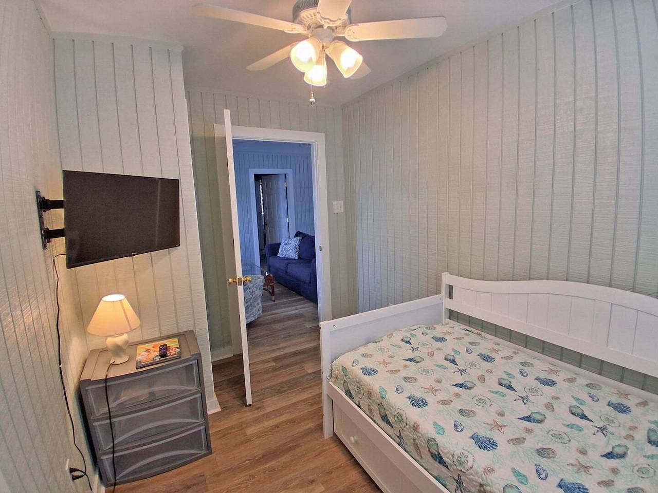 Every bedroom has a TV Every bedroom has a TV