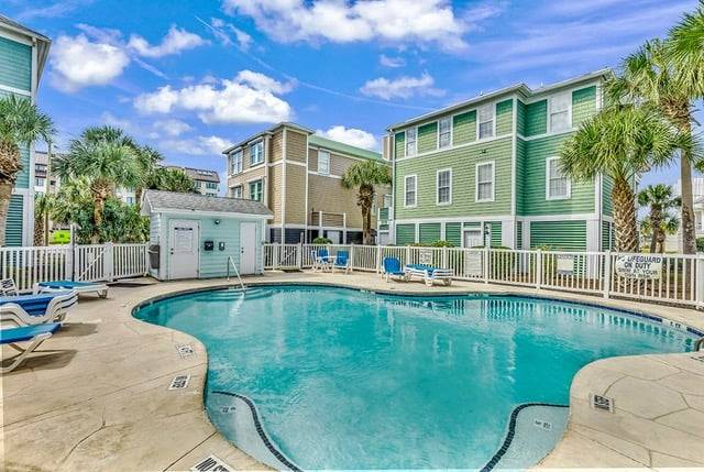 Cool off in the community pool. Cool off in the community pool.