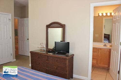 Bedroom 4 view 2 Bedroom 4 view 2