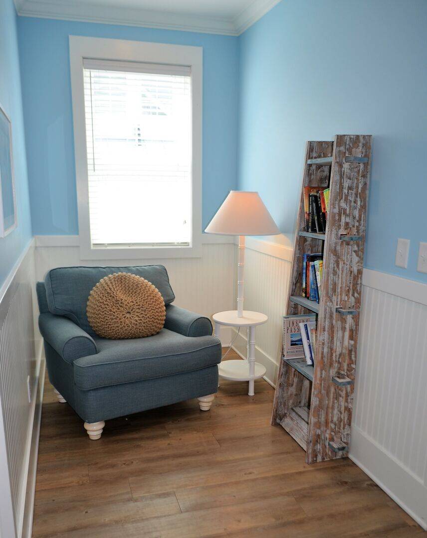 Reading Nook Upstairs Reading Nook Upstairs