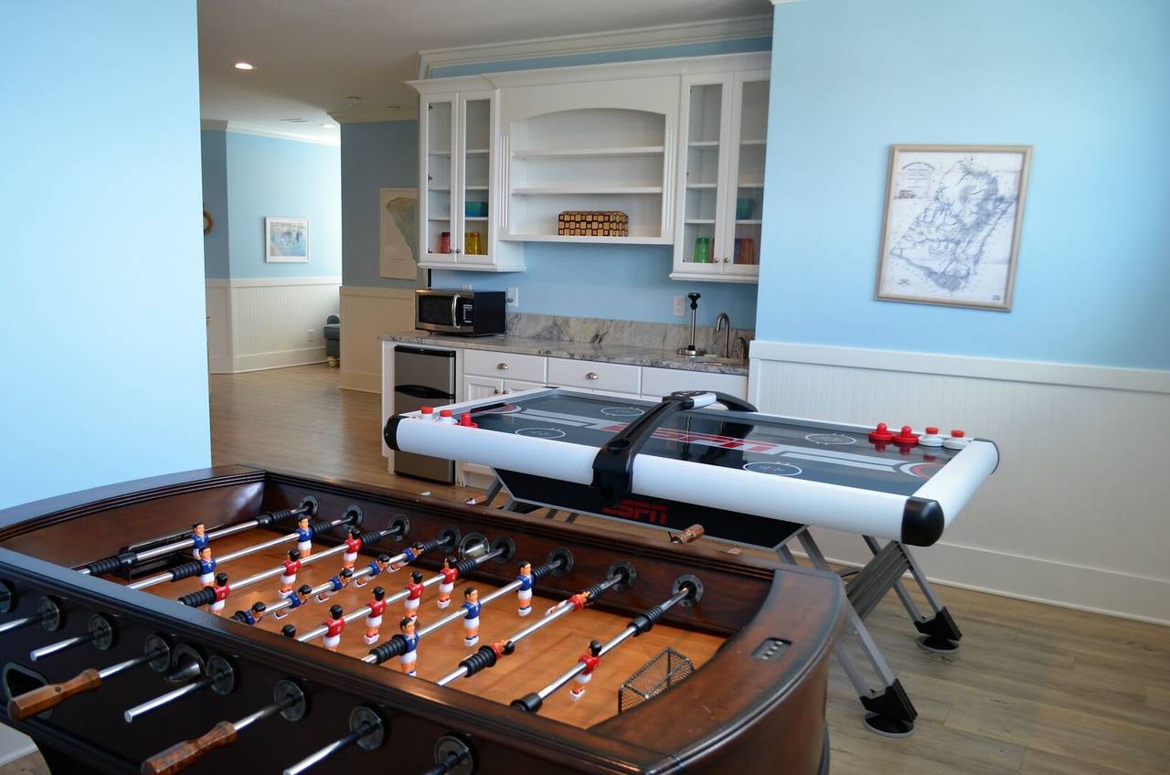 Who wants to play Air Hockey & Foosball? Who wants to play Air Hockey & Foosball?
