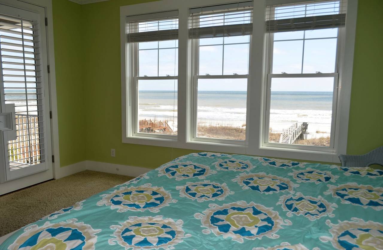 Life is Better at the Beach! Life is Better at the Beach!