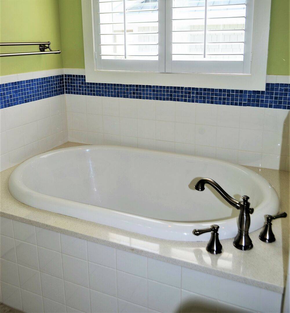 Large Garden Tub Large Garden Tub