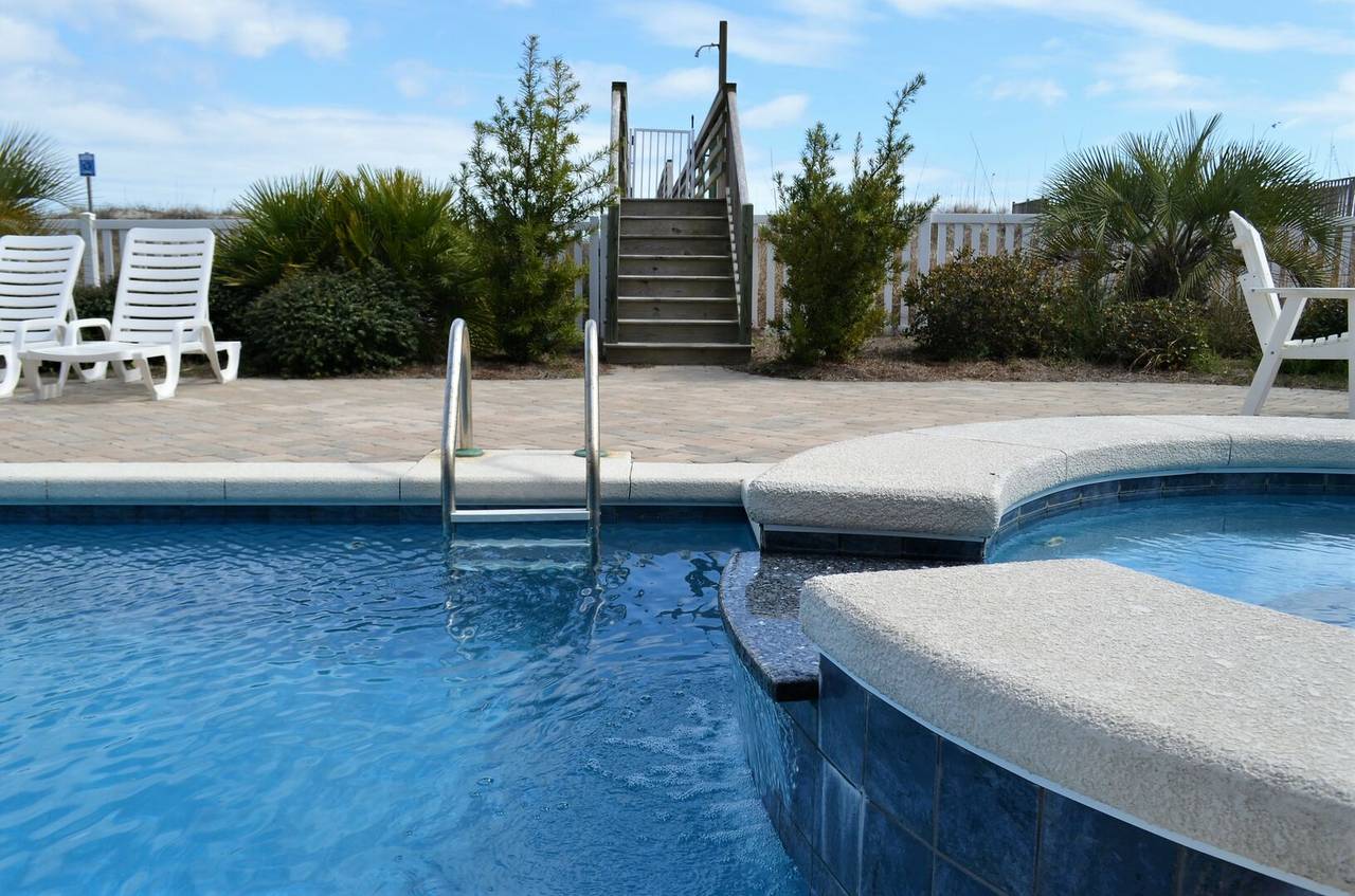 Step out of the pool & head to the beach! Step out of the pool & head to the beach!
