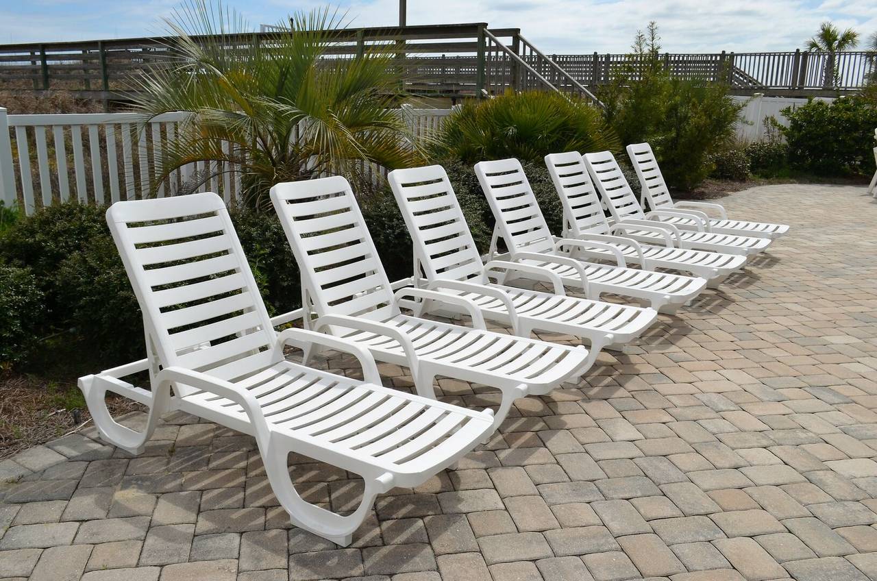 Lounge by the pool & soak up the sun! Lounge by the pool & soak up the sun!