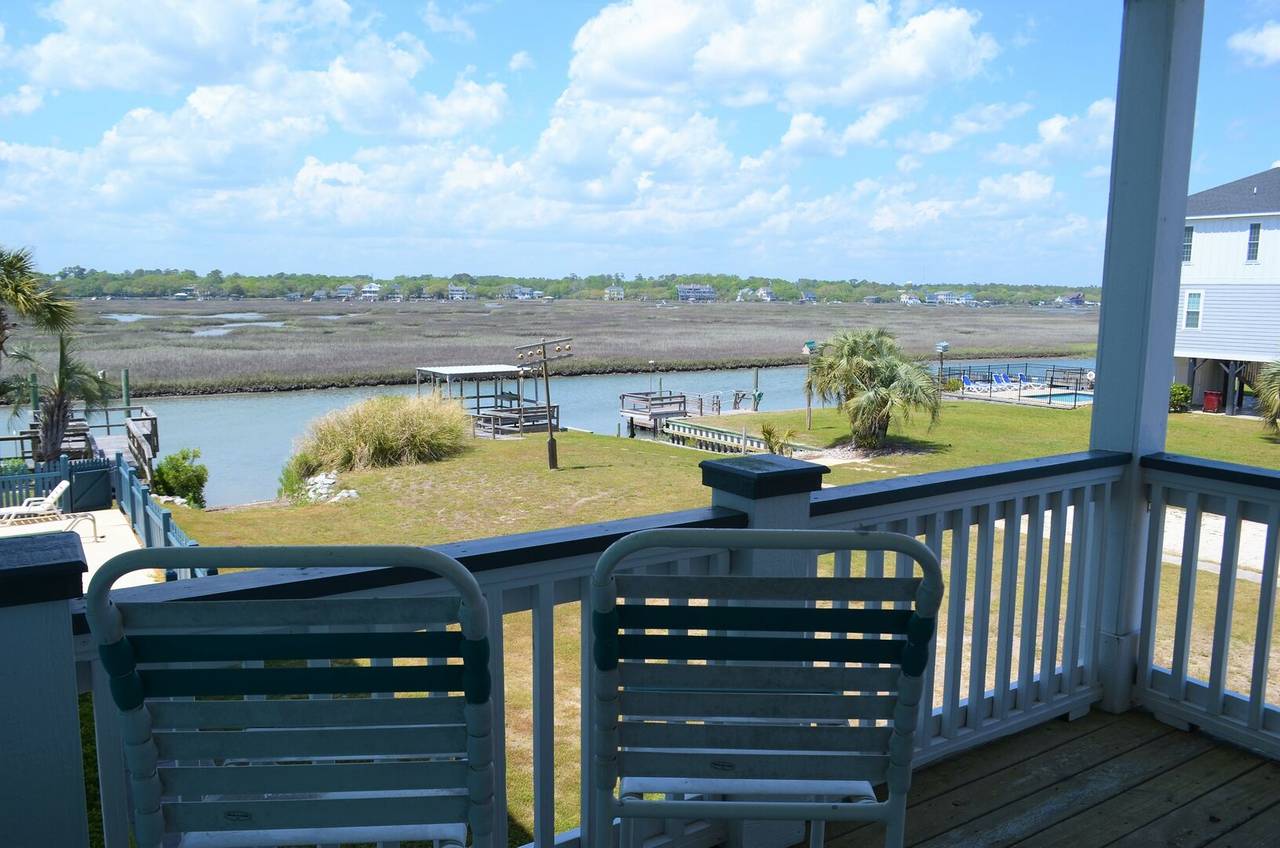 Pool and creek views Pool and creek views