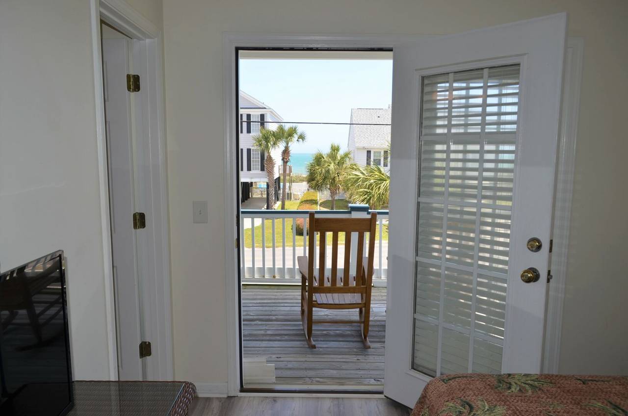 Bedroom 4 ocean view Bedroom 4 ocean view