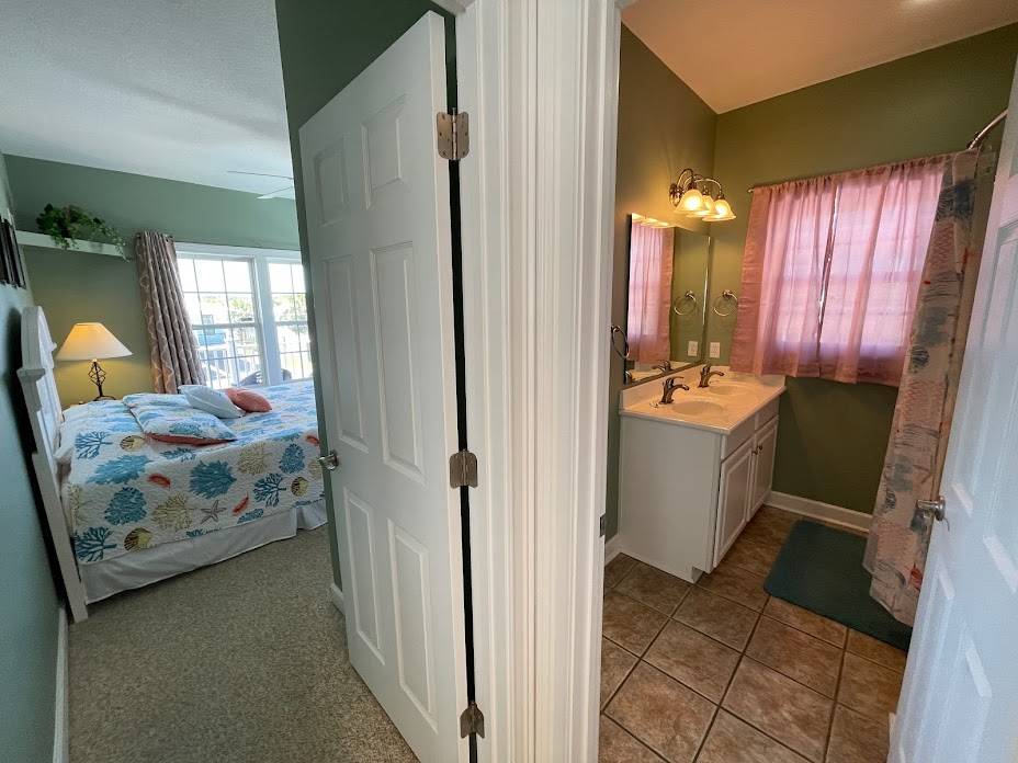 Bath 4 down Bath 4 down