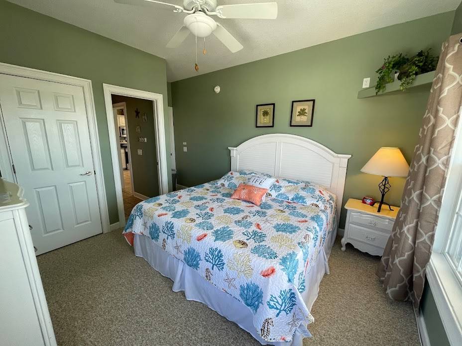 Bedroom 4 down (king) Bedroom 4 down (king)