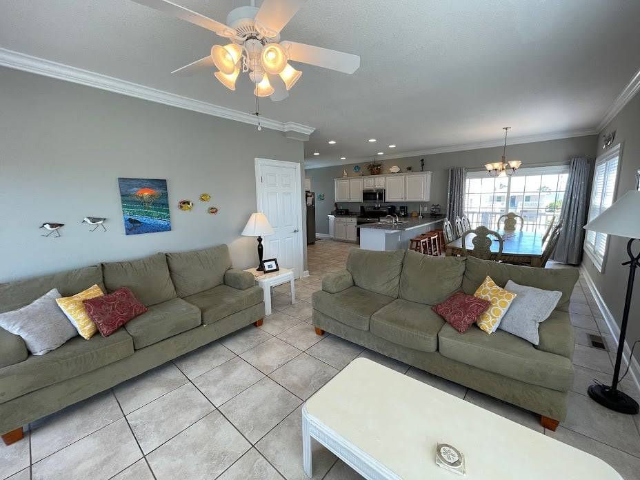 Down living/dining/kitchen area Down living/dining/kitchen area