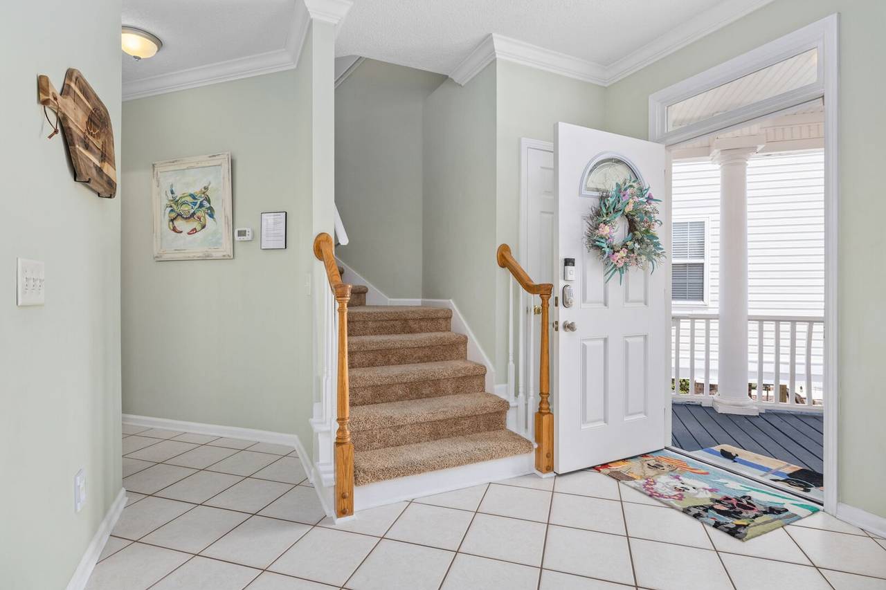 Stairs to Bedroom 2, 3 & 4 Stairs to Bedroom 2, 3 & 4