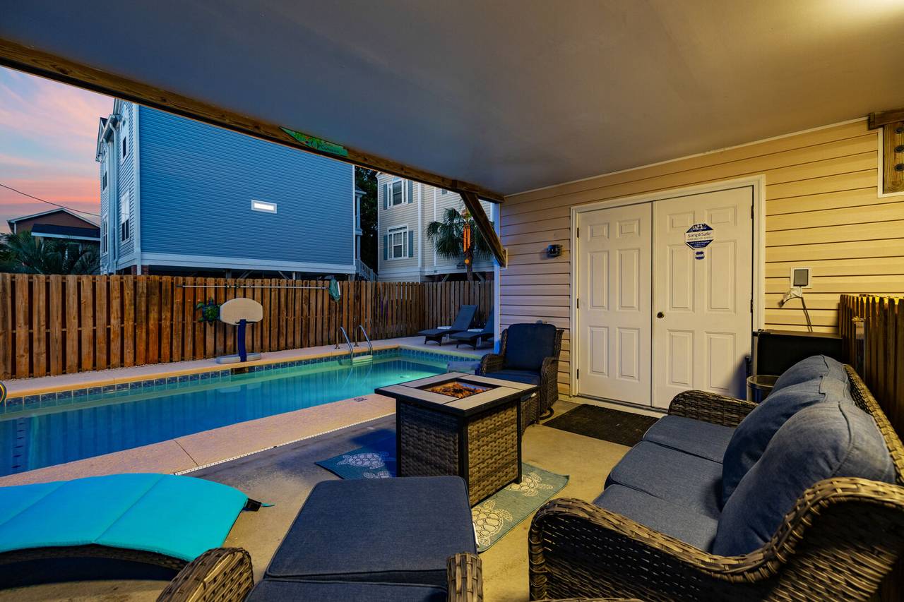 relaxing by relaxing by