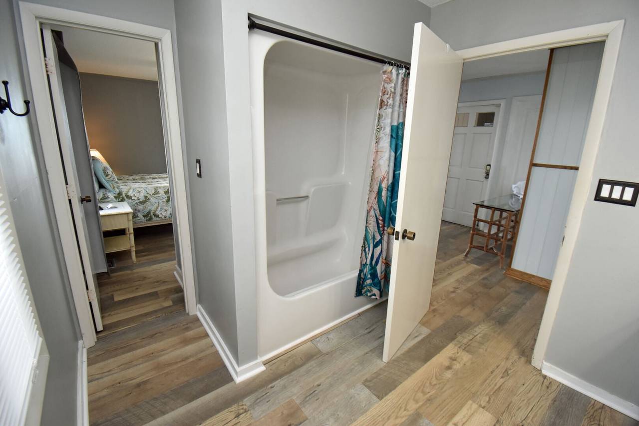 Down Bath with Bedroom 6 and Hall Access Down Bath with Bedroom 6 and Hall Access