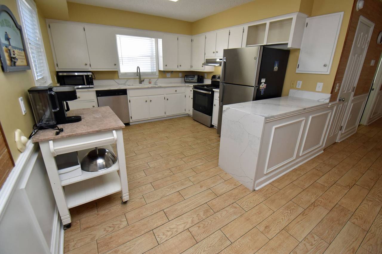 Fully Equipped Kitchen Fully Equipped Kitchen