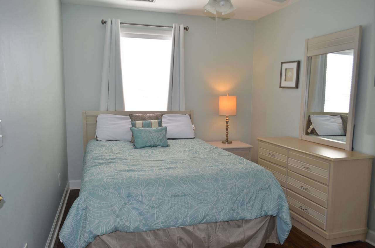 Bedroom 4 up - Queen Bedroom 4 up - Queen